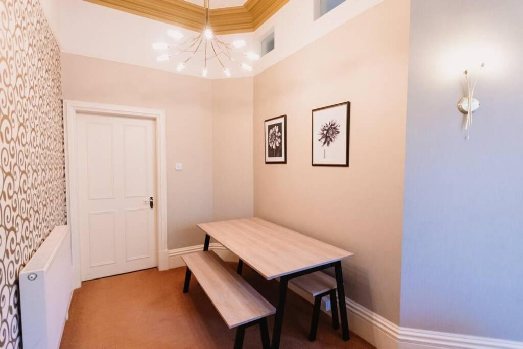 Atholl Apartment - A Unique Apartment In Countryside Park With Wifi And Access To Pool And Bar بيرث المظهر الخارجي الصورة